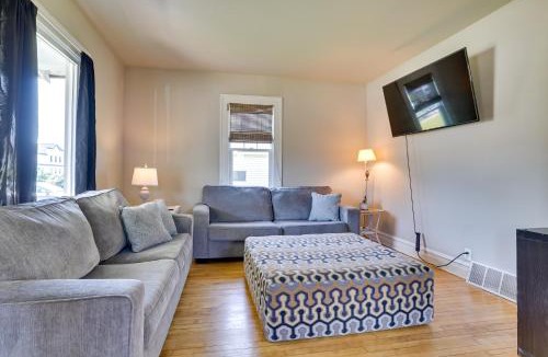 Hixton House | Rural Hixton Vacation Home: Gas Grill & Porch!