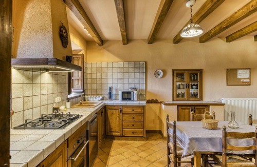 Darnius House | Rural House 'Can Palau agullana' with Sea Views, Private Pool and Wi-Fi