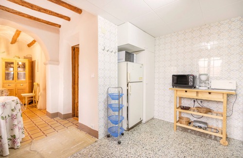Juncosa House | Rural House 'Casa Estel Miracle' with Private Terrace and Courtyard