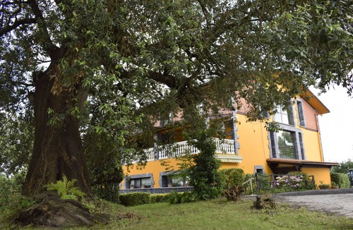 Usurbil Cottage | Rural house Caserío Ibarrola Txiki for 12 people.