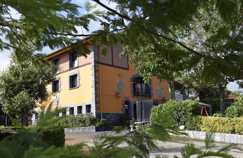 Usurbil Cottage | Rural house Caserío Ibarrola Txiki for 12 people.