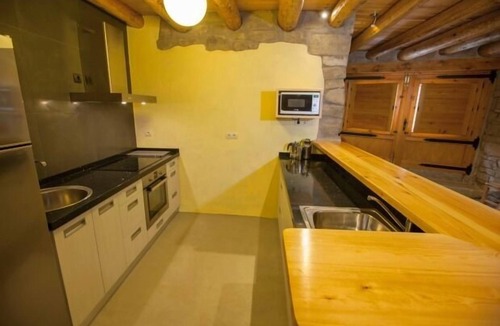 Murillo de Gallego Cottage | RURAL HOUSE WITH PRIVATE BARBECUE AND PERGOLA AREA