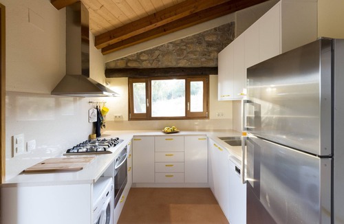 Llado Other | Rural House-Farmhouse near the Costa Brava and Pyrenees.