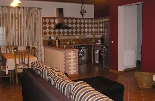 Sisante Cottage | Rural house (full rental) Sale of the Sisa for 6 people