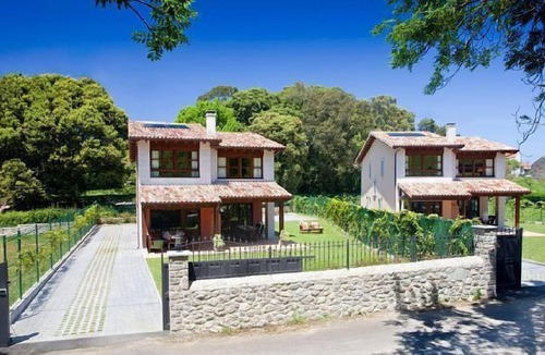 Poo Cottage | Rural house (full rental) Llanes beaches for 10 people