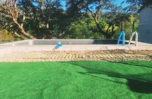 La Aldehuela House | Rural House in Gredos with Pool and Barbecue – Perfect for Groups and Families