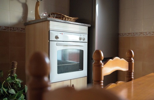 Cuenca Cottage | RURAL HOUSE THE WILLOW. 2.5 km from the city of Cuenca. Groups of up to 23 people