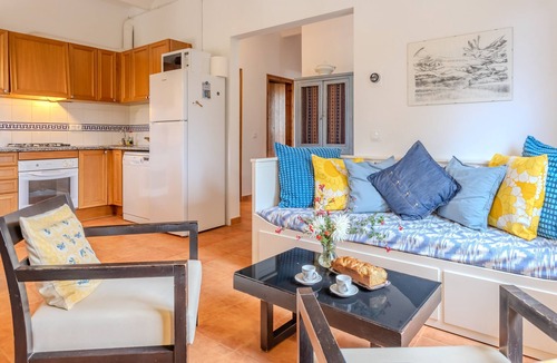 Sant Mateu de Montnegre House | Rural House 'Vinyoles 1' with Mountain View, Shared Pool and Wi-Fi