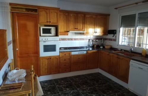 Rotgla i Corbera Ski Chalet | Rural house with swimming pool, garden and barbecue