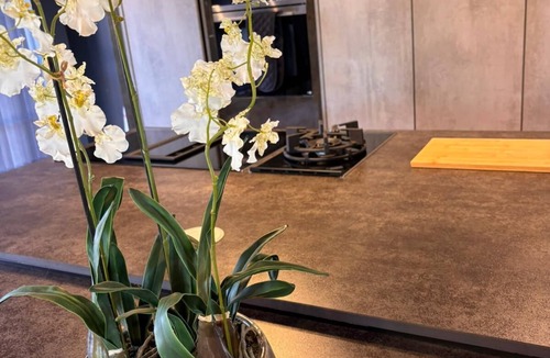 Ardens Grafton Apartment | Rural Lake View Retreat, Free Parking