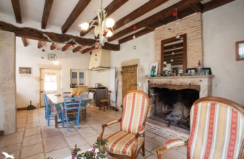 Mussidan House | Rural lock keeper farmhouse, pool, fully restored