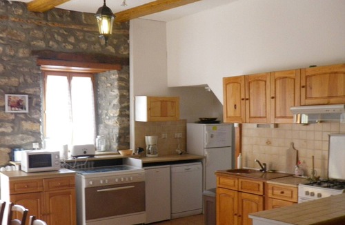Peyrusse Apartment | Rural lodging 12 people