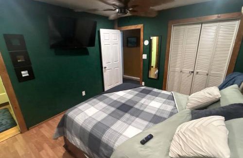 Plainview House | Rural Ola AR Escape: Pool, Hot Tub, 3 Acres