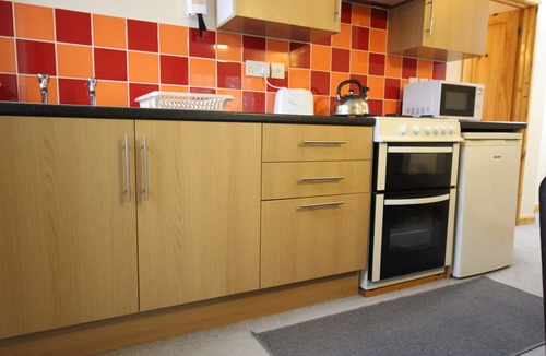 Redruth House | Rural, relaxing accommodation with tranquil scenery