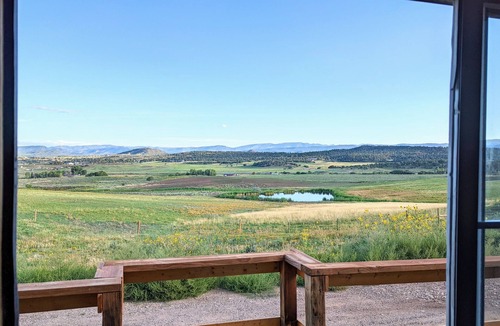 Bayfield Cabin | Rural Retreat Tiny Home Beautiful Colorado Views! Dog friendly.