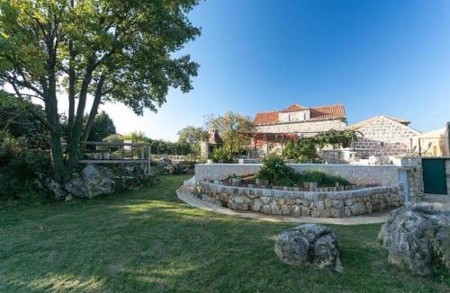 Popovici Villa | Rural villa Forest with private pool near Dubrovnik