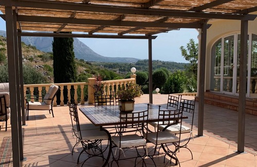 Gata de Gorgos Villa | Rural villa with private outdoor pool, separate annexe and vast outdoor spaces