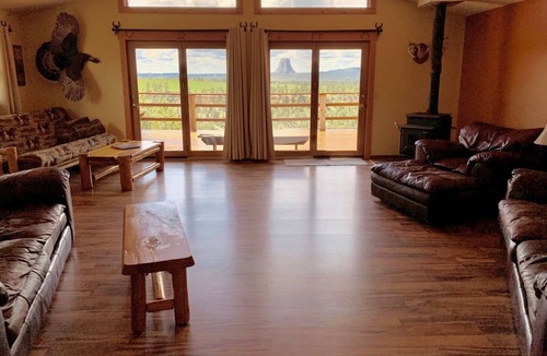Devils Tower House | Rural with great views of Devils Tower