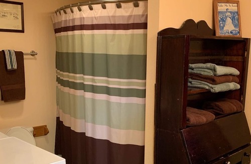 Devils Tower House | Rural with great views of Devils Tower