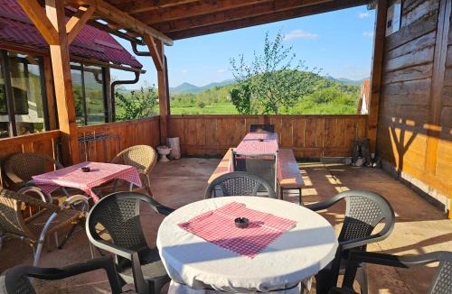 Lovinac House | Ruralna kuća za odmor Lika