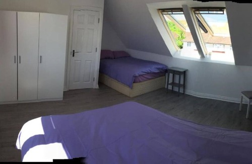 Whittington House | Rushden Vacation Home