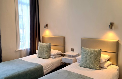 Earl's Court Hotel | Rushmore Hotel