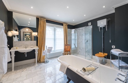 Rushton Hotel | Rushton Hall Hotel & SPA