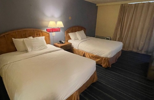 Northwest Colorado Springs Hotel | Rusina inn