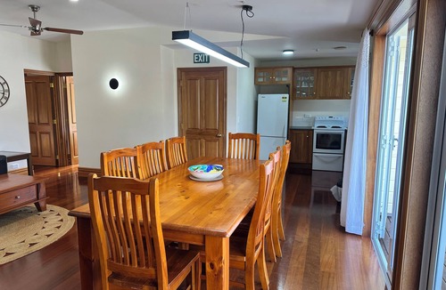 Russell Apartment | Russell Harbour Apartment