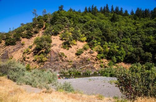 Cloverdale Resort | Russian River Camping Resort Studio Cabin 4