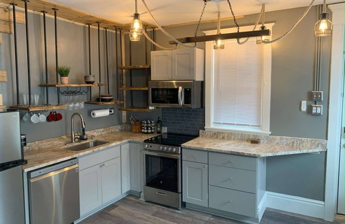 Harrisburg Apartment | Rustic 2BR Loft with River Views