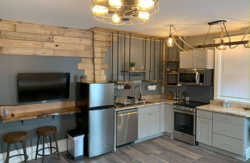 Harrisburg Apartment | Rustic 2BR Loft with River Views