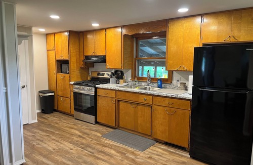 Prairie Du Chien House | Rustic 3Bed 2Bath Home near Downtown PDC
