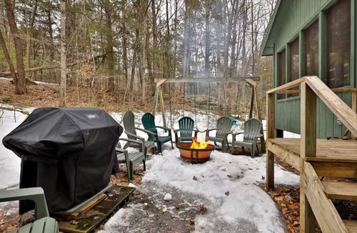 Diamond Point House | Rustic 48-Acre Woodland Haven for Peaceful Stays