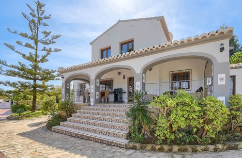 Javea Villa | Rustic and classic villa in Javea, Costa Blanca, Spain with private pool for 4 persons