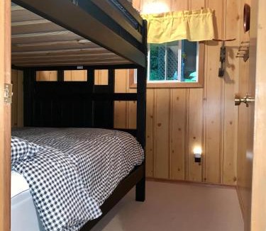 Algonquin Highlands House | Rustic and Spacious Lakefront Oasis in Nature