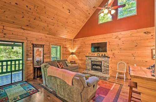 Andrews House | Rustic Andrews Cabin Rental with Deck and Fire Pit!