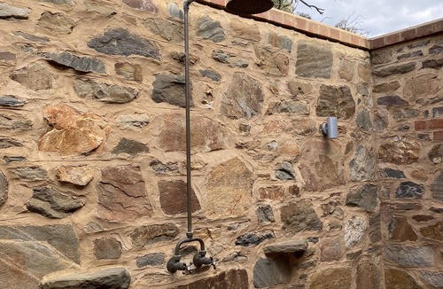 Angaston Cottage | Rustic Auction Shed