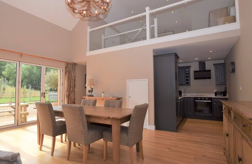 Hereford House | Rustic Barn Retreat Hereford - Pet friendly