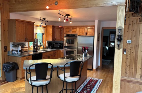 Superior Cabin | Rustic Big Sky "Cabin"