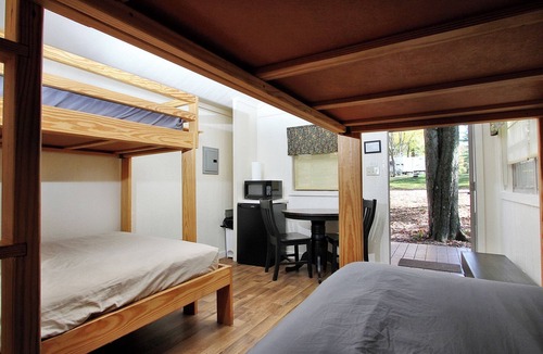 Spring Mills Cabin | Rustic Cabin 27 w/4 Beds