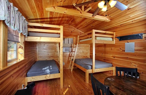Centre Hall Cabin | Rustic Cabin 29 w/4 Beds