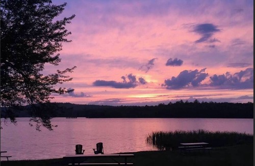 Beach Lake House | Rustic Cabin #7 on Private Lake