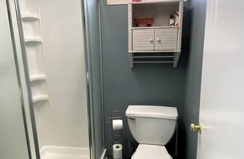 Beach Lake House | Rustic Cabin #7 on Private Lake