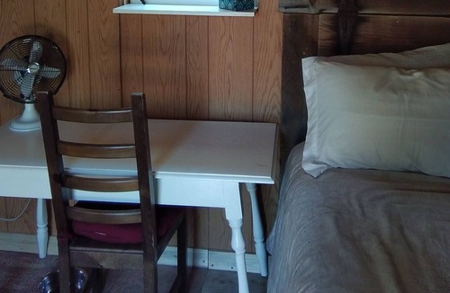 Chewelah Cabin | Rustic Cabin and Camp Spot