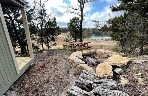 Jacksboro House | Rustic Cabin for Memorable Glamping Experience in Jacksboro, Texas