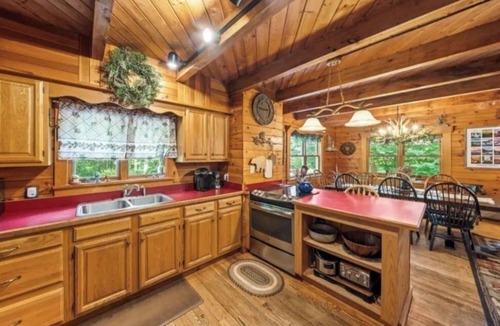 Lake Luzerne Cabin | Rustic Cabin in Lake Luzerne - Smith Mtn House