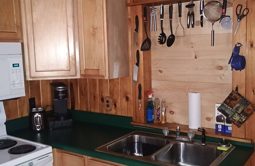 Lincoln Cabin | Rustic cabin in Lincoln Maine