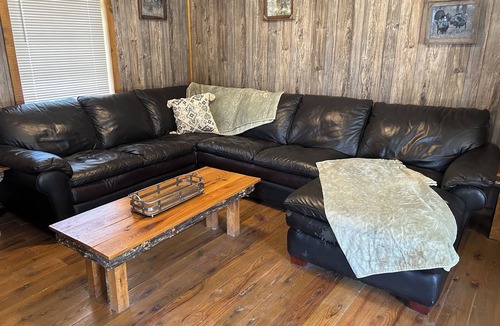 West Mineral Cabin | RUSTIC CABIN IN WEST MINERAL