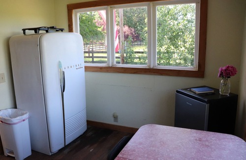 West Stayton Cabin | Rustic Cabin on 140-acre Working Cattle Ranch